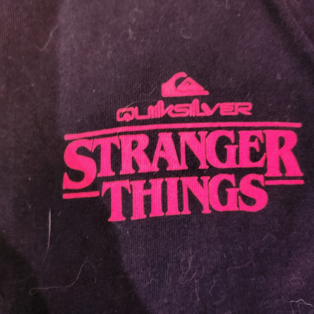 Quiksiver Sranger Things Shirt - Picture 4 of 4